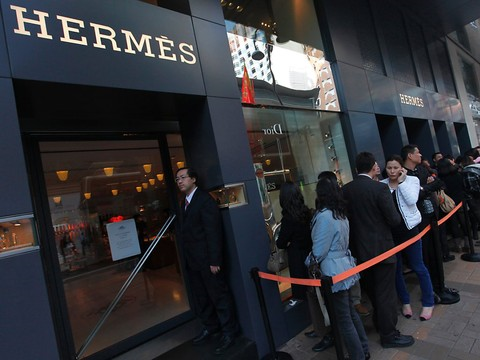La croissance d'Hermès accélère, portée par les sacs