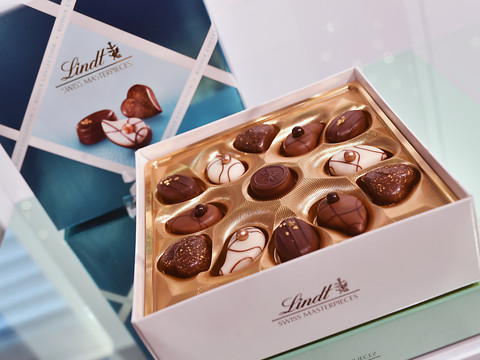Bénéfice net en forte hausse pour Lindt & Sprüngli après six mois
