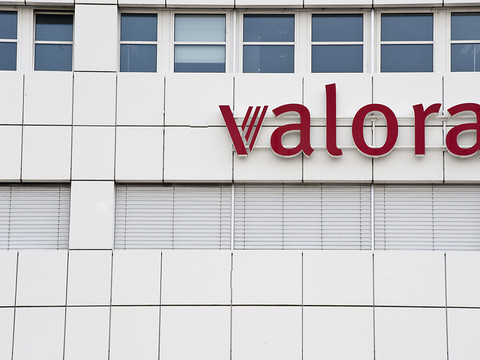 Bénéfice en repli pour Valora, malgré des ventes en hausse