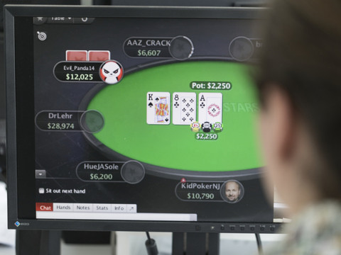 Même les jeunes ont accepté la loi sur les jeux d'argent