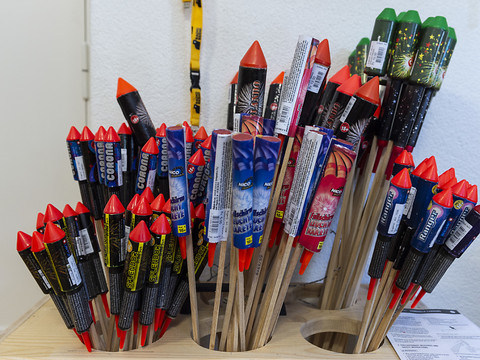 La pression s'accentue sur les feux d'artifice