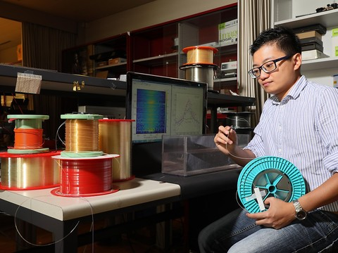 EPFL: la fibre optique qui 