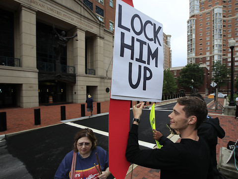 L'ex-chef de campagne de Donald Trump devant la justice