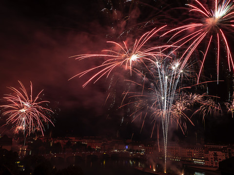 Environ 120'000 personnes ont assisté aux feux de Bâle