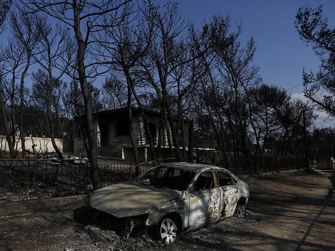 Offensive contre les constructions illégales en Grèce