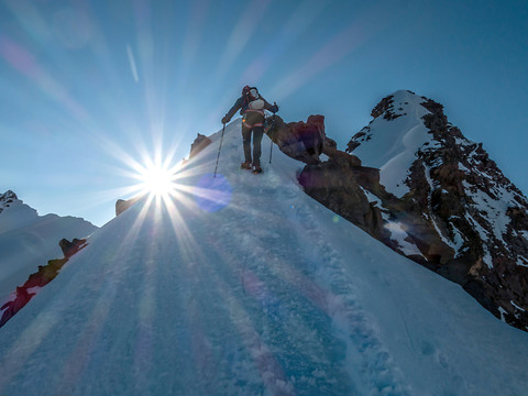 Décès d'un alpiniste à la Pointe Dufour en Valais