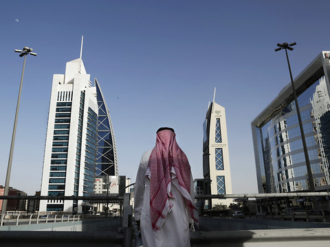 L'Arabie saoudite suspend tout accord commercial avec le Canada