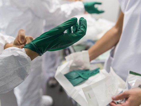 Des germes multirésistants à la hausse en Suisse