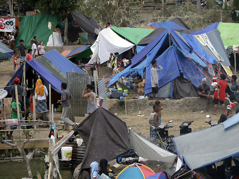 Le bilan du séisme en Indonésie monte à 319 morts