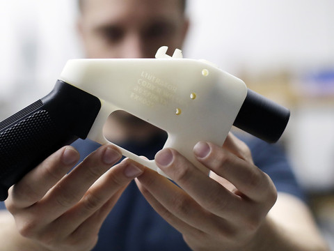 Arme imprimée 3D-Facebook: non au partage des plans de fabrication
