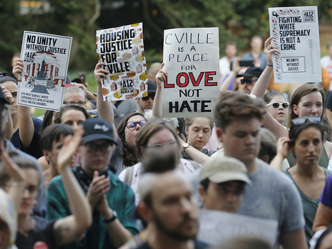 Pas d'incident au rassemblement antiraciste de Charlottesville