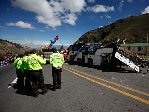 Un accident d'autocar en Equateur fait au moins 24 morts