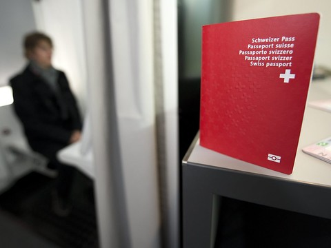 Pas de naturalisation pour le couple lausannois