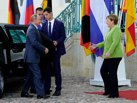 Merkel reçoit Poutine pour parler de la Syrie et de l'Ukraine