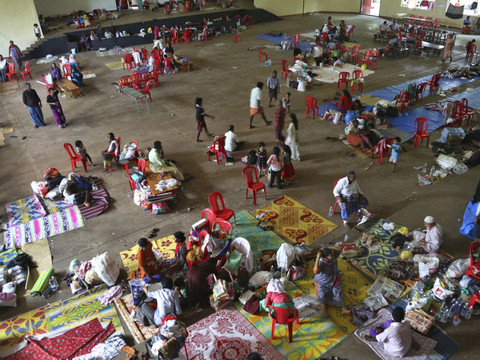 Un million de déplacés dans les camps du Kerala sous les eaux en Inde