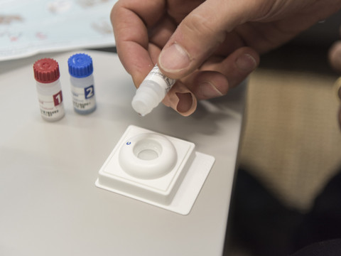 Tests de dépistage du HIV disponibles en pharmacie