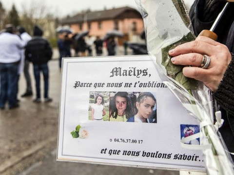 Plus de 250 personnes défilent en souvenir de la petite Maëlys