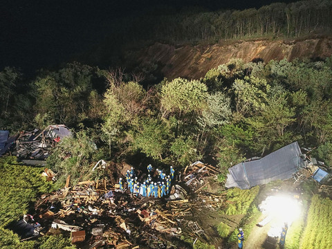Puissant séisme sur l'île d'Hokkaido au Japon: onze morts et des disparus