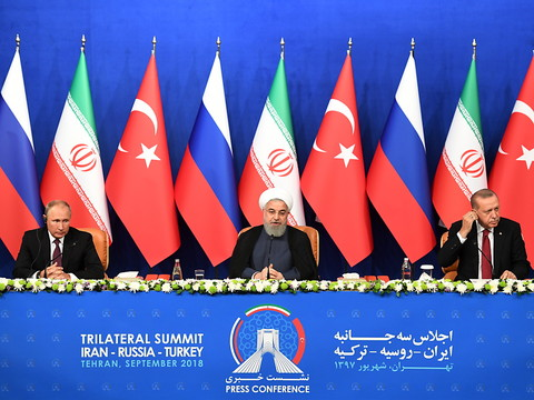 Pas d'accord entre Russes, Turcs et Iraniens sur une trêve à Idleb