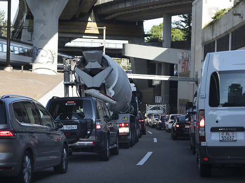 Le Conseil fédéral augmente l'enveloppe pour les routes nationales