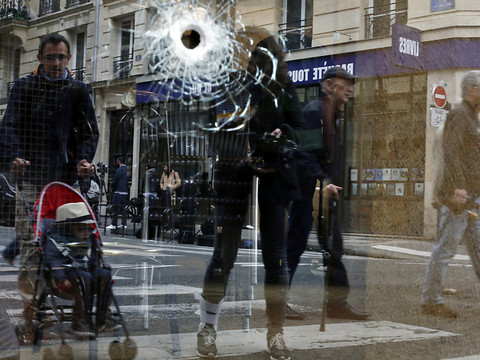 Le Parlement prié de durcir le droit pénal contre le terrorisme