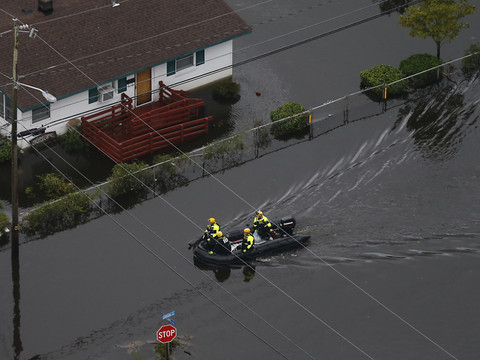 La tempête Florence déverse des 