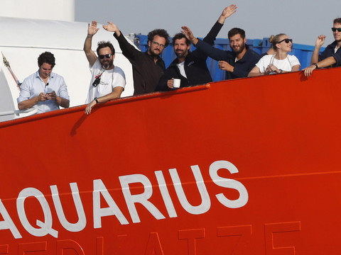 L'Aquarius repart en Méditerranée centrale, après 19 jours d'escale