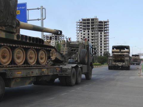 La Turquie envoie de nouveaux renforts militaires à Idleb