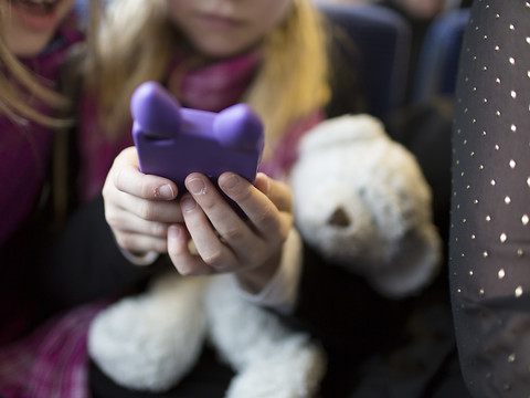 La ligne Abus Ecoute a reçu 80 appels très divers depuis ses débuts