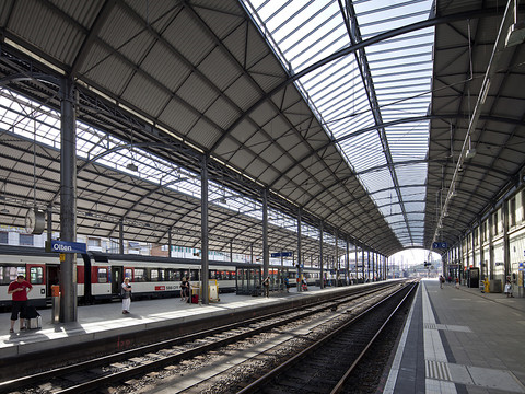 Un train bloque la voie ferroviaire entre Berne et Olten (SO)