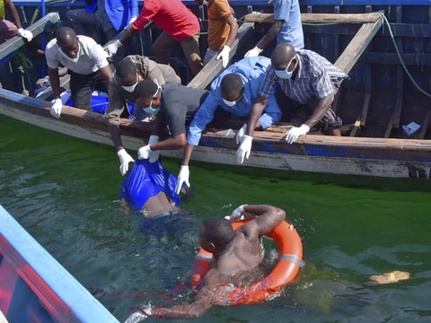 Le bilan du naufrage d'un ferry en Tanzanie s'alourdit à 136 morts