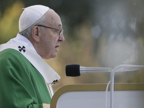 Le pape François appelle à la vigilance face à tout réveil antisémite