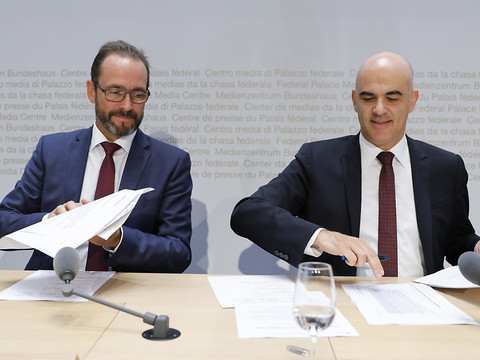 Les primes étaient plus élevées que les coûts, selon Alain Berset