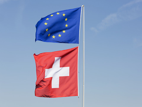 Les Suisses sont favorables à un accord-cadre avec l'UE