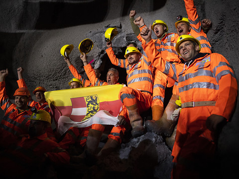 Fin du percement du nouveau tunnel ferroviaire de l'Albula