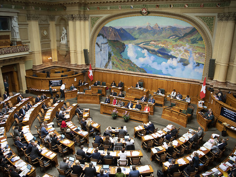 Baromètre électoral: les Verts, le PLR et les Vert'libéraux progressent, l'UDC recule