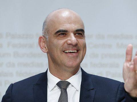 Le Conseil fédéral s'engage pour les détectives des assurances