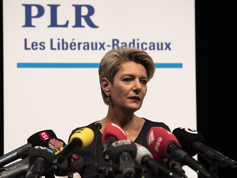 Succession Schneider-Ammann: Karin Keller-Sutter (PLR/SG) candidate