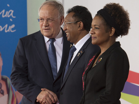 Le Canada et le Québec ne soutiennent plus Michaëlle Jean