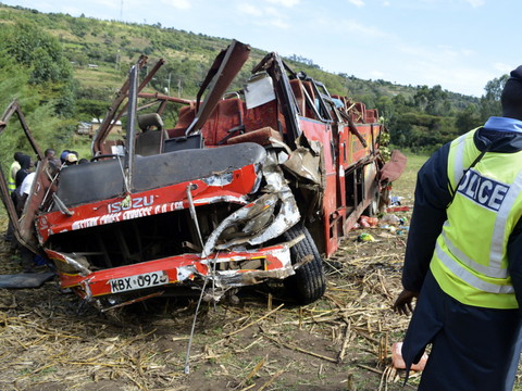 Un accident d'autocar fait 51 morts au Kenya