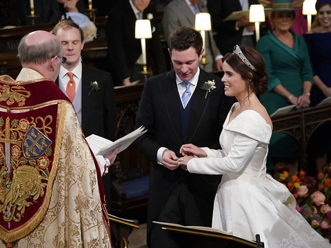 Eugenie, la petite-fille d'Elizabeth II, se marie à Windsor