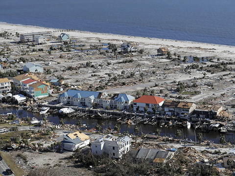 L'ouragan Michael a pris au moins seize vies