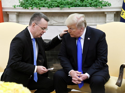 Le pasteur libéré Andrew Brunson reçu à la Maison Blanche