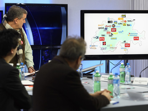 La nouvelle loi sur les médias électroniques essuie une pluie de critiques