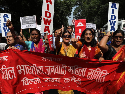 Un ministre indien rejette des accusations de harcèlement sexuel