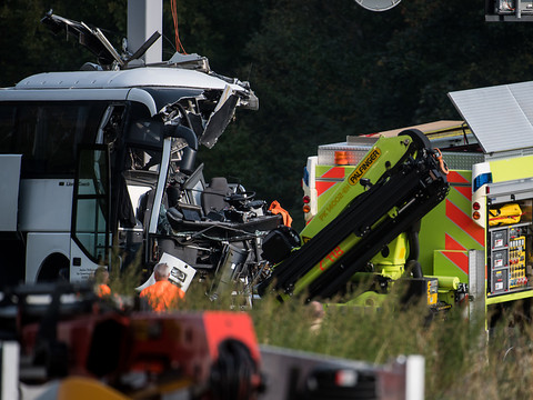 Un rapport technique est demandé après l'accident de car au Tessin