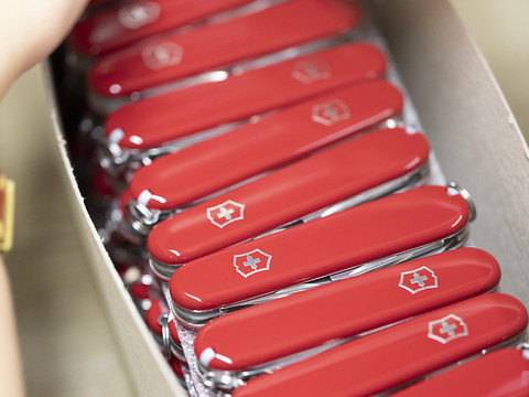 Victorinox et armasuisse trouvent un compromis