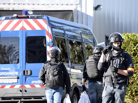 Grosse opération policière dans un squat au Mont-sur-Lausanne