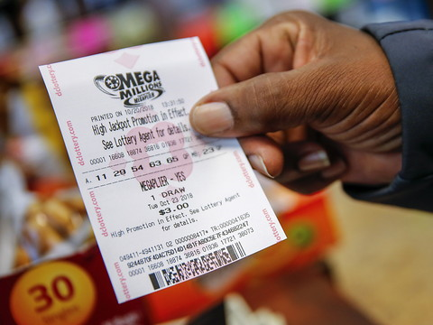 Plus d'un milliard le vendredi 13: ticket gagnant pour une loterie