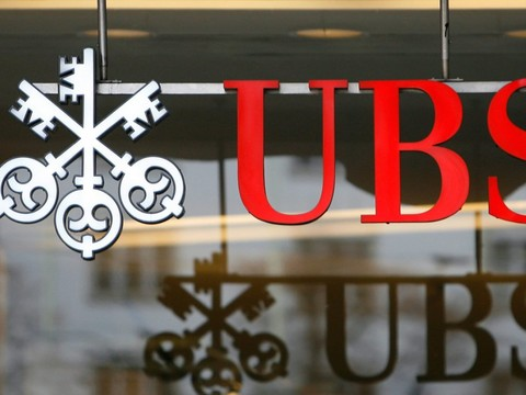 UBS décoiffe les attentes au troisième trimestre